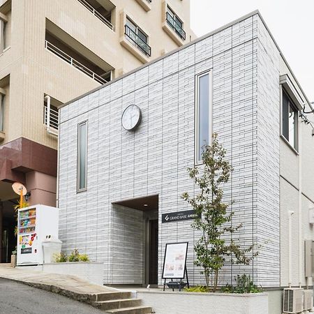 Grand Base Nagasaki Ekimae Aparthotel Kültér fotó
