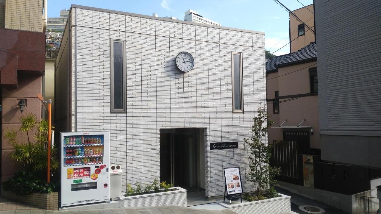 Grand Base Nagasaki Ekimae Aparthotel Kültér fotó