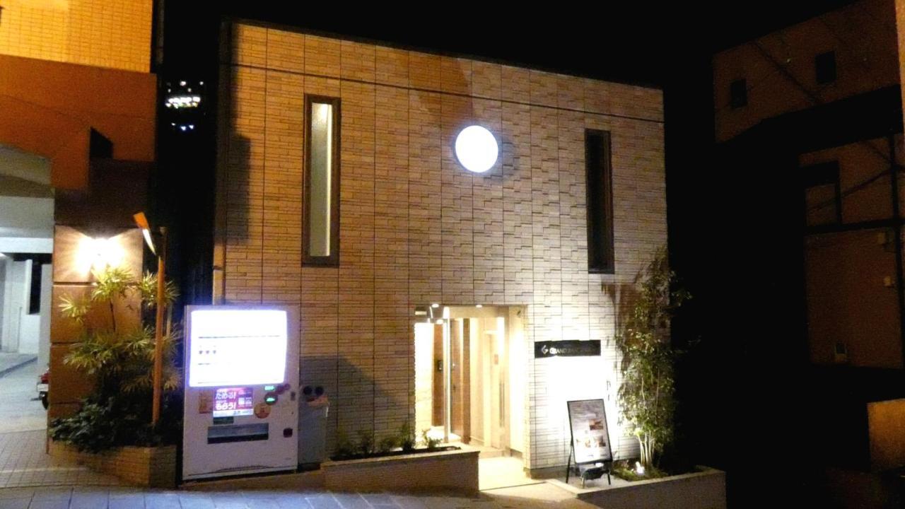 Grand Base Nagasaki Ekimae Aparthotel Kültér fotó